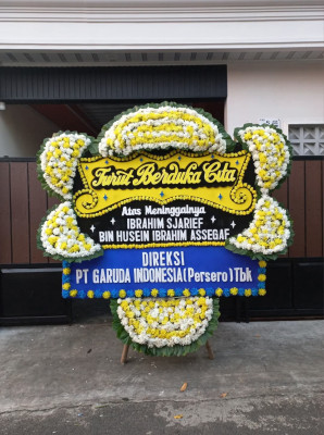 Papan Bunga Duka di Wara Selatan